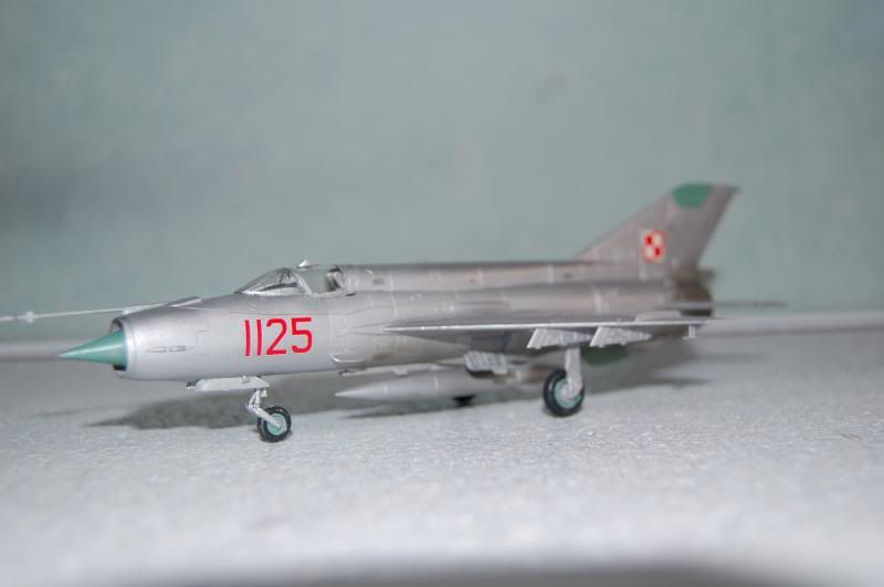 MiG-21 RF PEEPING MiG 1/72 エジプト空軍　ミグ MiG-21 RF PEEPING MiG 1/72 エジプト空軍 ミグ - メルカリ